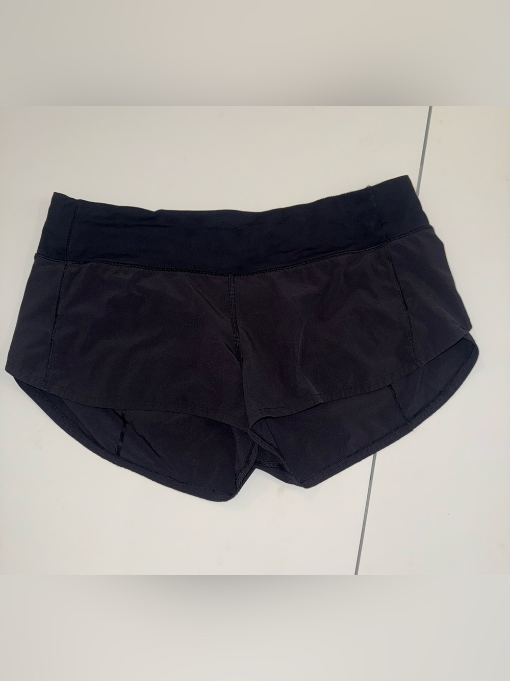 Lululemon Black Speed Up Low-Rise Lined Running Shorts - Size 8